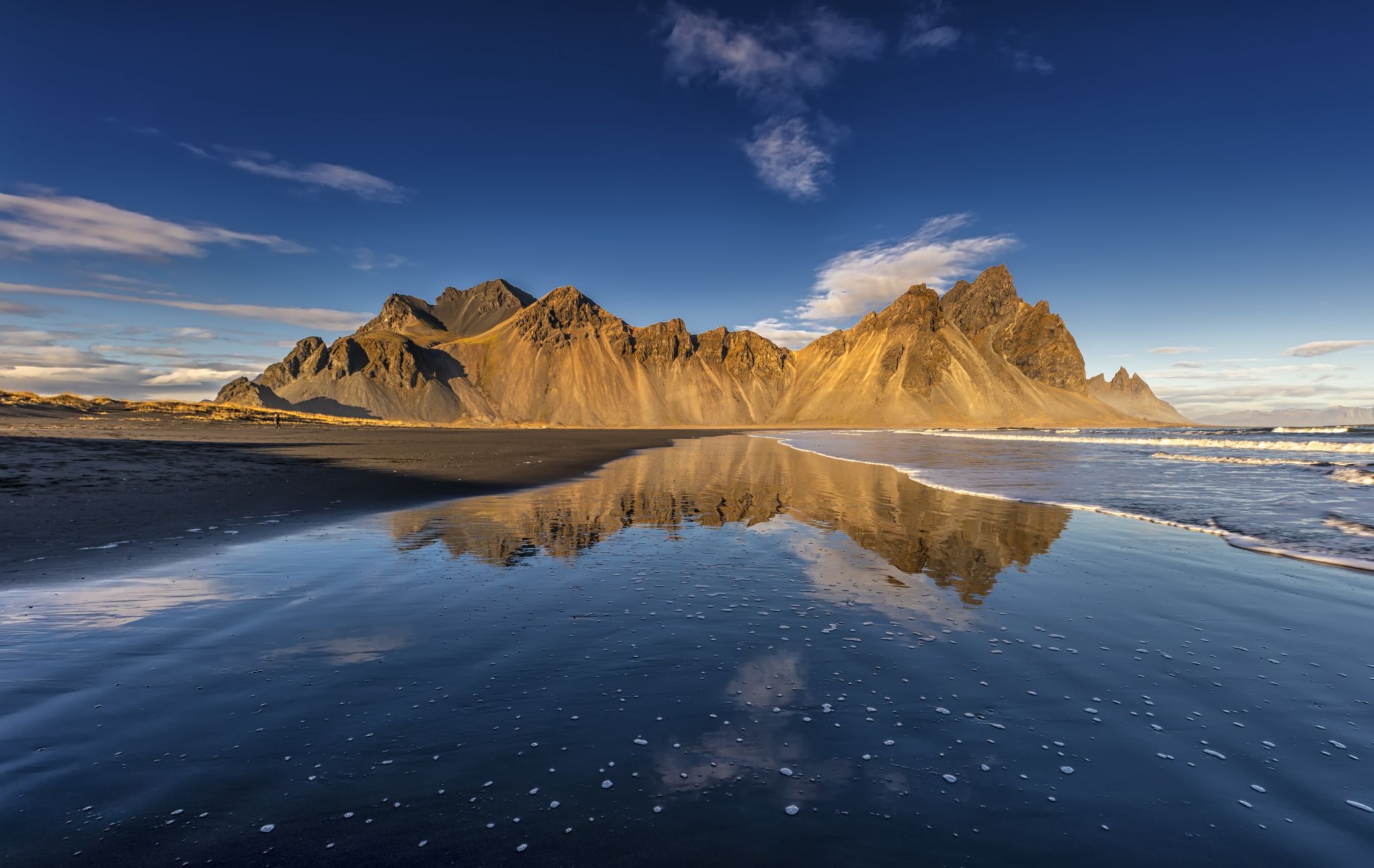 Vestrahorn Mountain Iceland vestrahorn-mountain-iceland